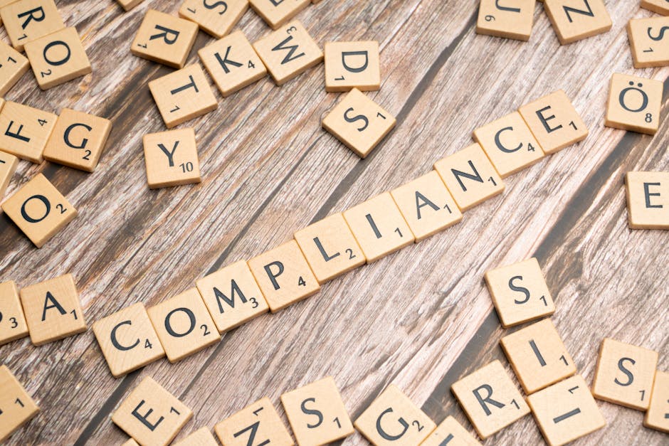 reduce hr compliance risk by outsourcing