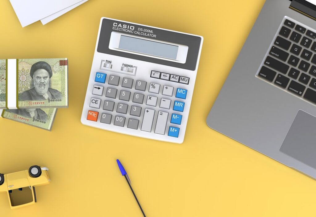 contractor payroll service